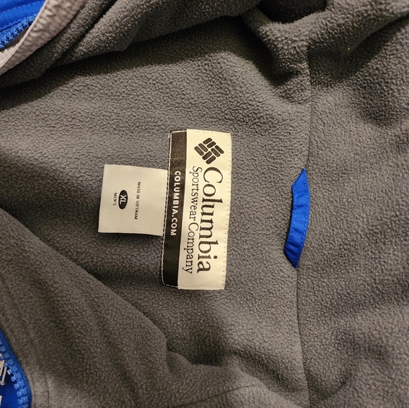 Columbia sportswear - Picture 2 of 3